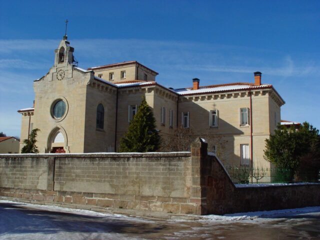 Asilo San Dionisio de Pradoluengo, Burgos