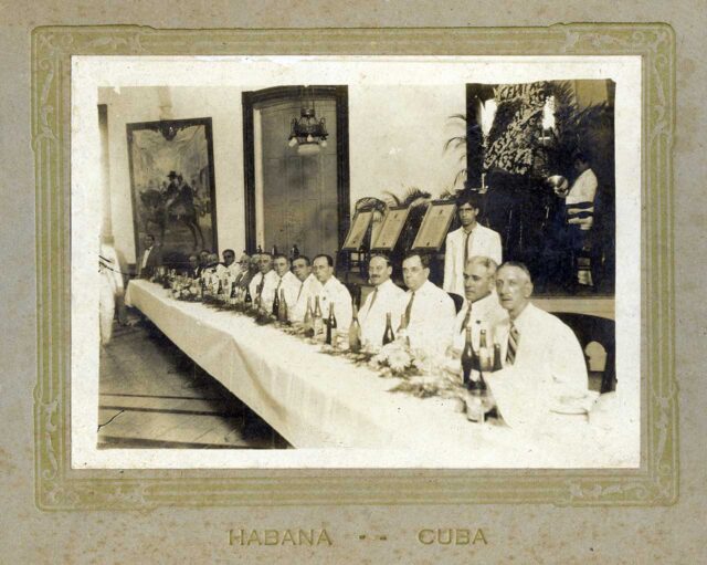 Banquete de celebración del 25 aniversario del Centro Castellano de La Habana (Cuba), 1934