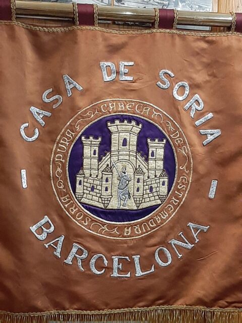Estandarte de la Casa de Soria, una de las más veteranas asociaciones castellanas y leonesas de Barcelona