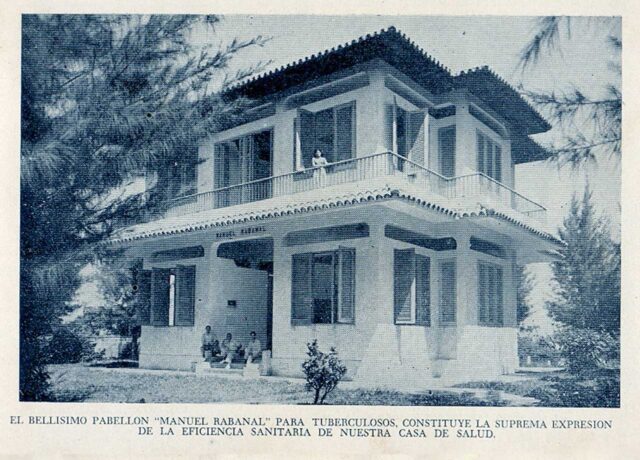 Pabellón destinado a enfermos de tuberculosis de la Quinta de Salud Santa Teresa de Jesús del Centro Castellano de La Habana (Cuba), hacia 1940