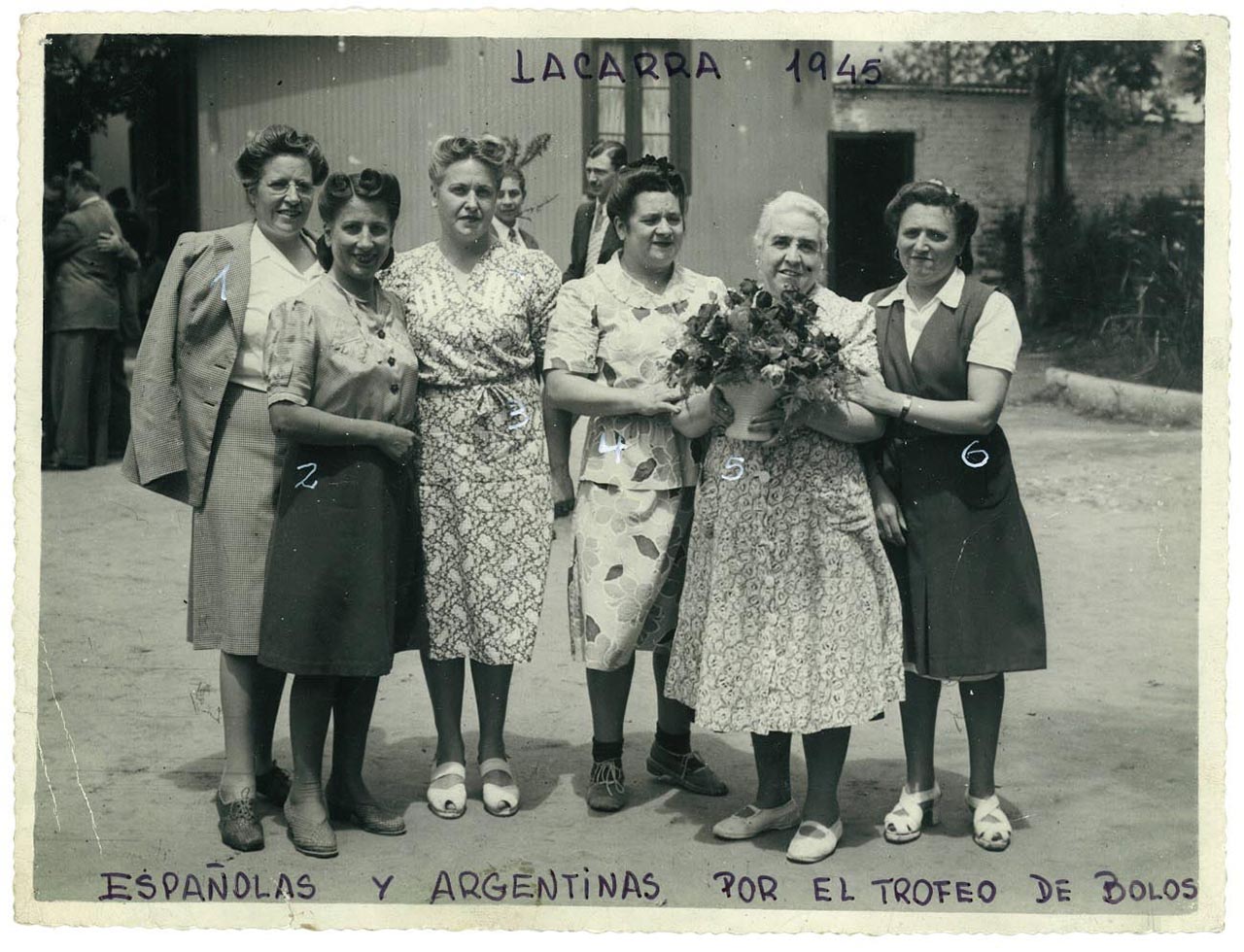 Trofeo de bolos en el Centro Burgalés de Buenos Aires (1945) incluida en el relato de Julia Hernando Cabezón (I Premio Memoria de la Emigración)