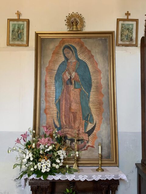 Virgen de Guadalupe, patrona de México. Iglesia de Santa María, Los Espejos de la Reina, León