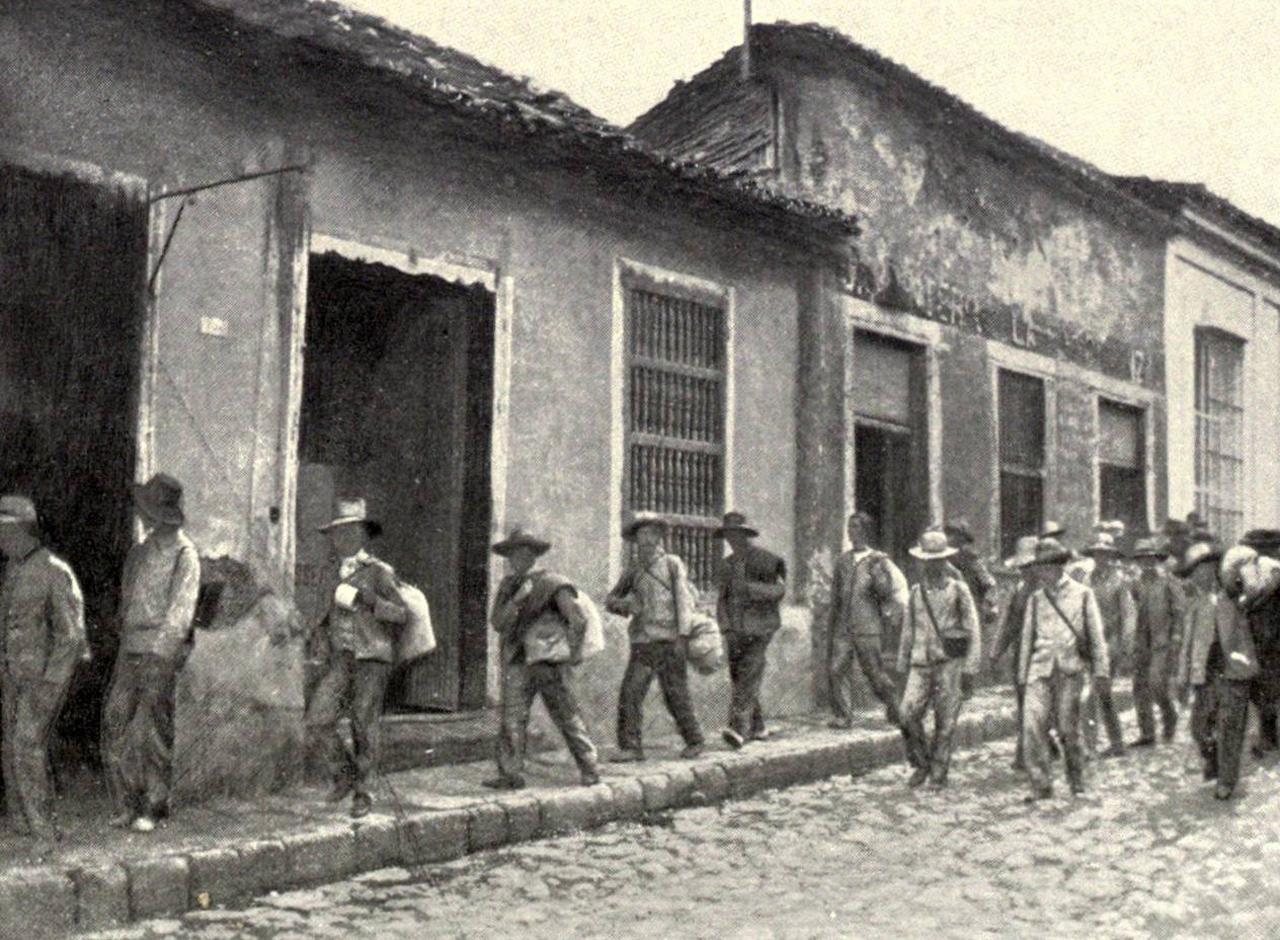 Prisioneros en Santiago de Cuba, 1898